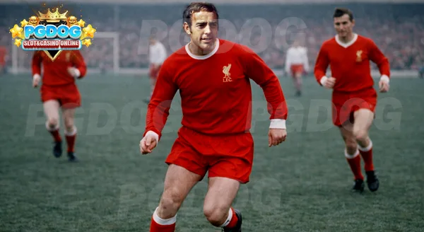 สุดยอดกองหน้า Ian St John